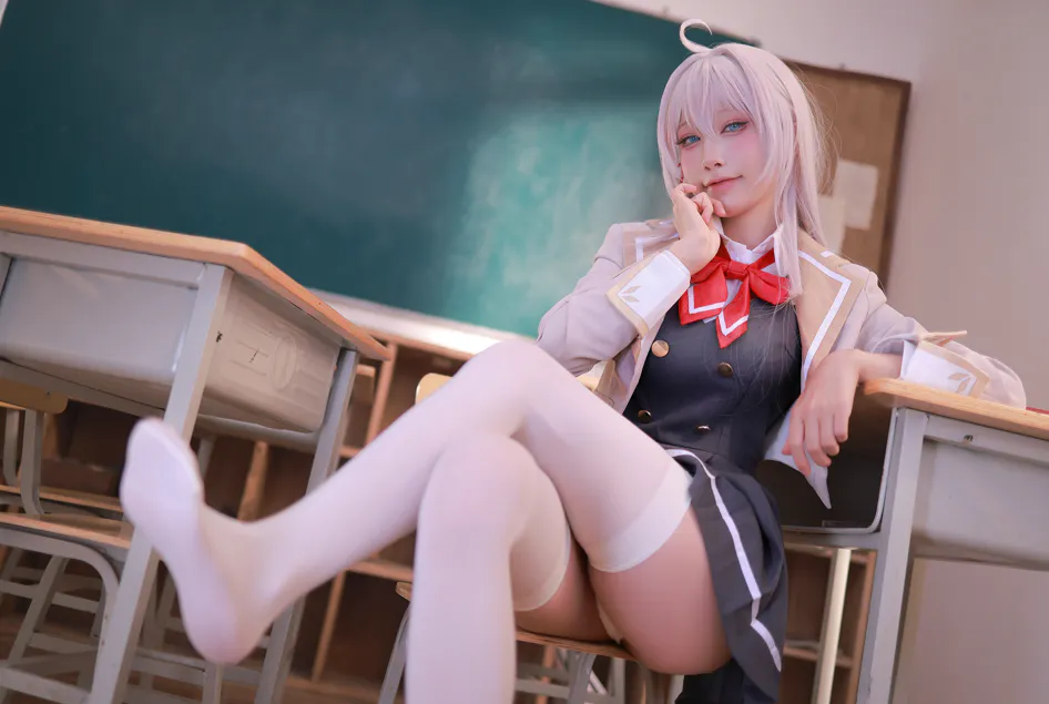水淼Aqua cosplay Alya - Alya Sometimes Hides Her Feelings in Russian